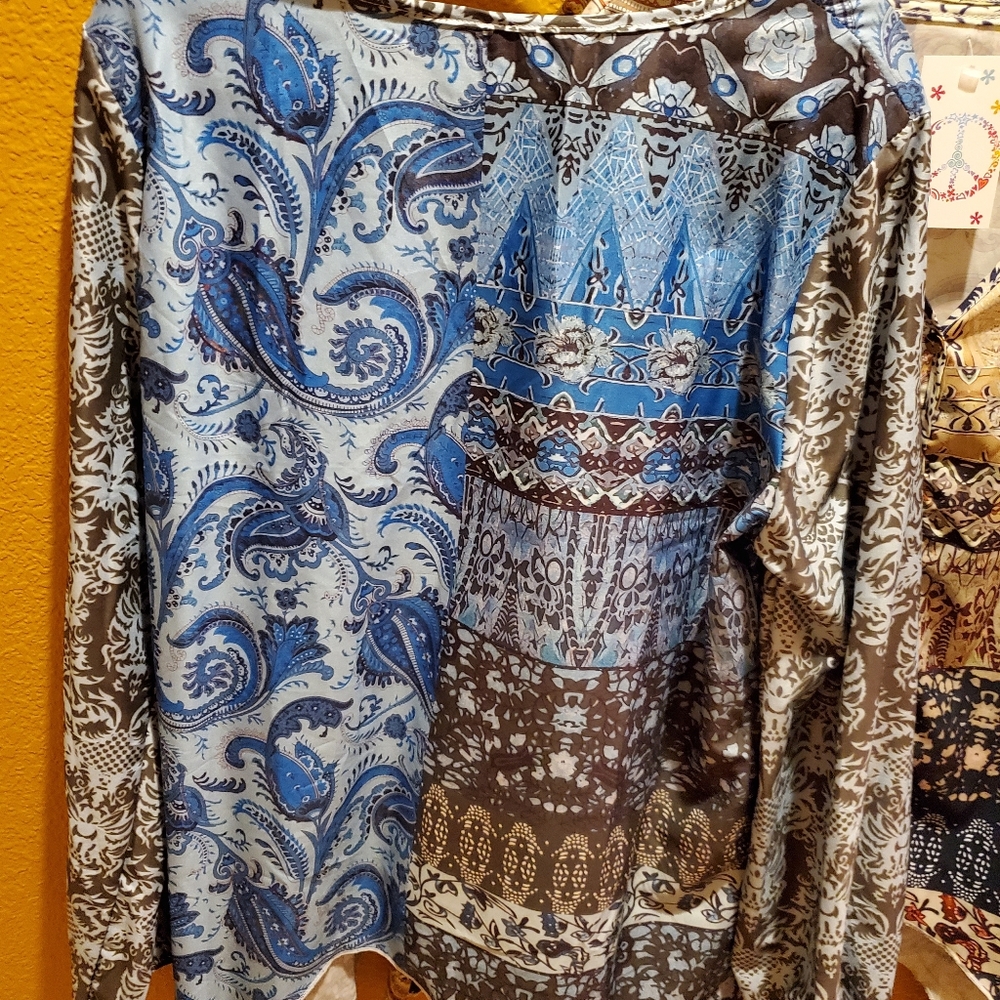 New Patchwork Blouse - Picture 3 of 4